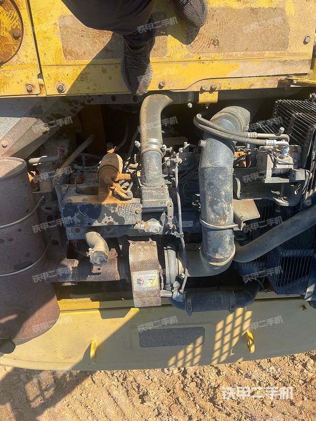 发动机整体俯视（整机外观）