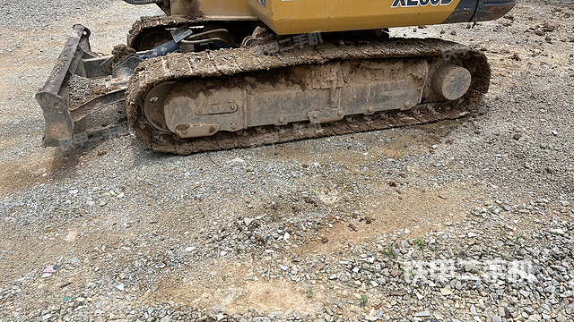 单侧履带整体（整机外观）