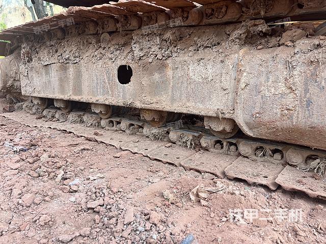 单侧履带整体（整机外观）