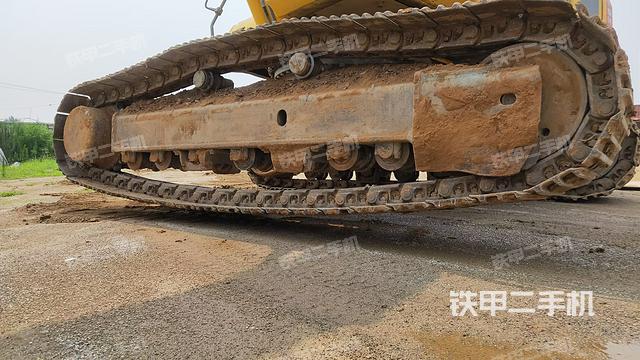 单侧履带整体（整机外观）