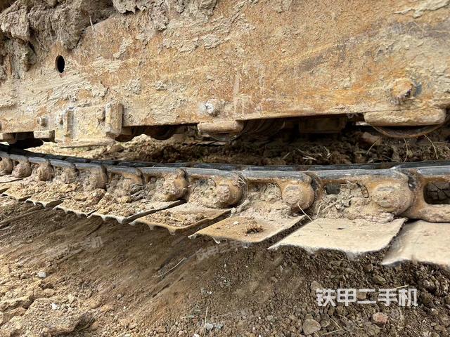 单侧履带整体（整机外观）