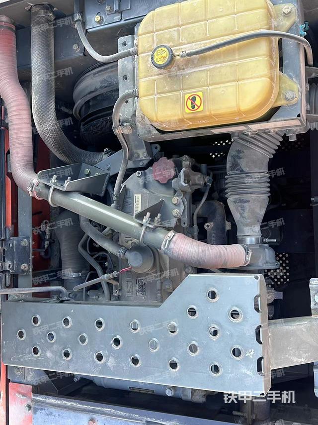 发动机整体俯视（整机外观）