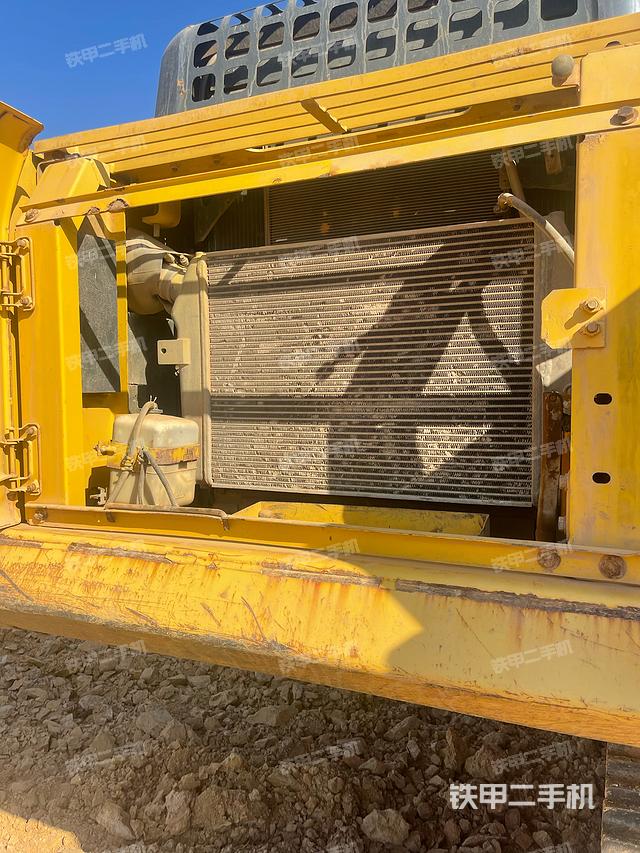 驾驶室整体（整机外观）