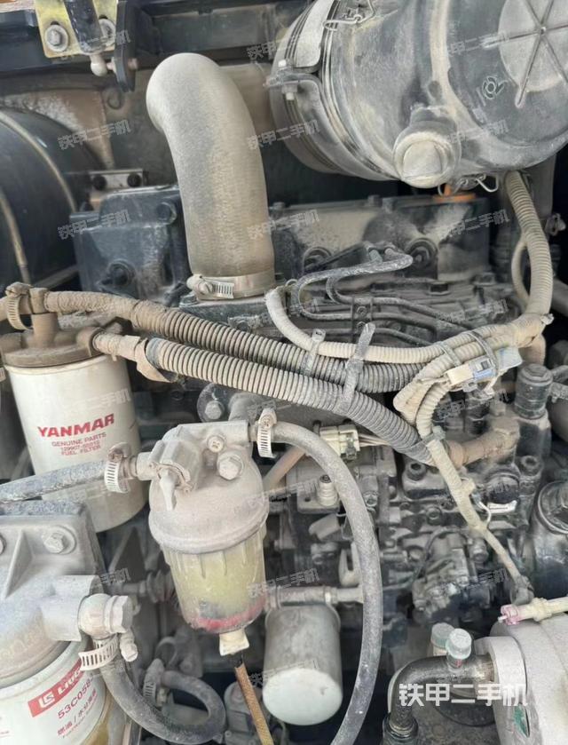 发动机整体俯视（整机外观）