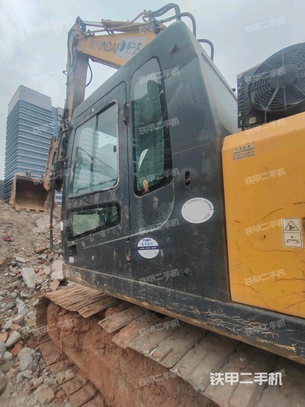 驾驶室左后45度（驾驶室部分）