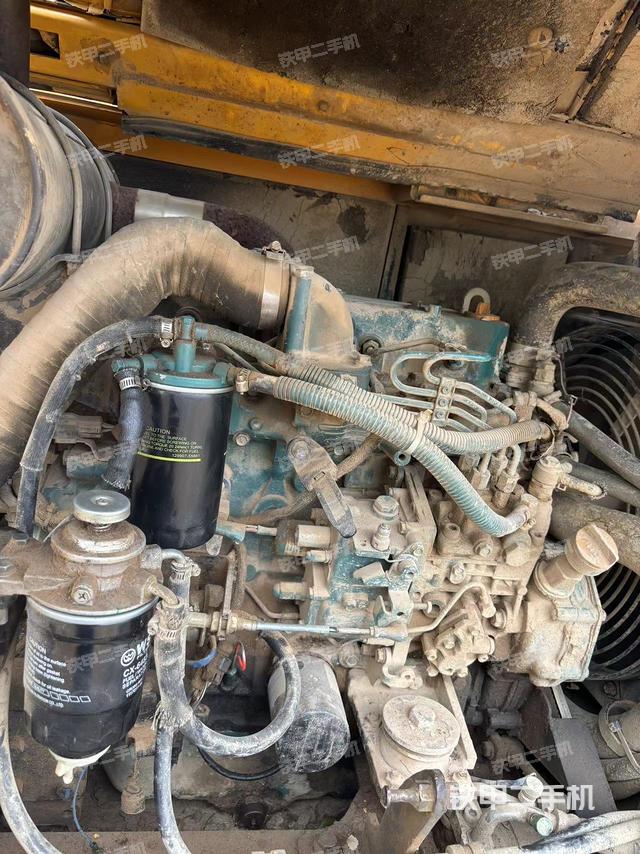 发动机整体俯视（整机外观）