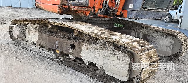 单侧履带整体（整机外观）