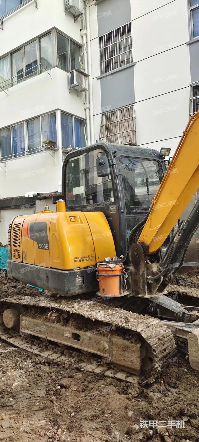 单侧履带整体（整机外观）