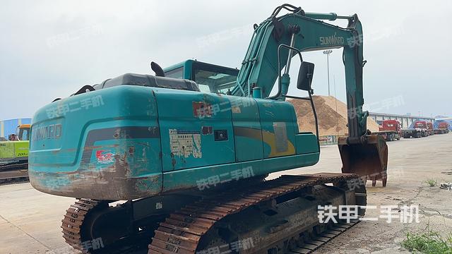 整机右后45°（整机外观）