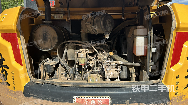 发动机整体俯视（整机外观）