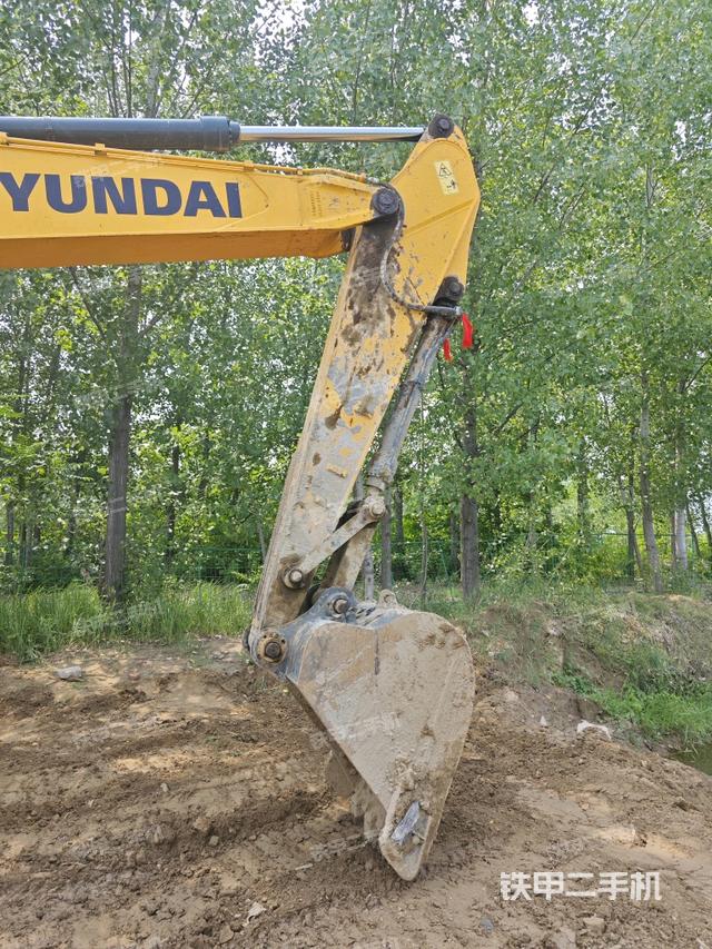 小臂整體左后（工作和回轉(zhuǎn)裝置）