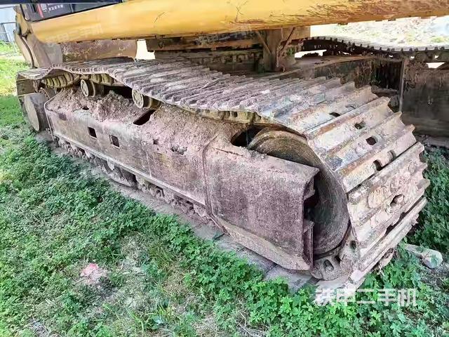 单侧履带整体（整机外观）