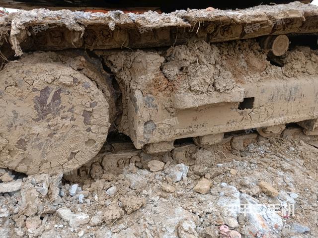 单侧履带整体（整机外观）