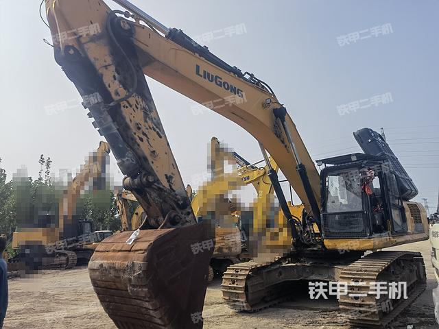 柳工CLG938EHD挖掘机