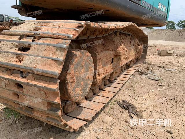 单侧履带整体（整机外观）