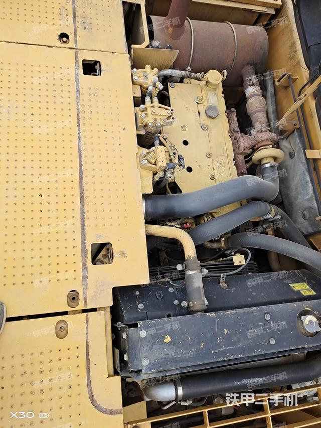 发动机整体俯视（整机外观）