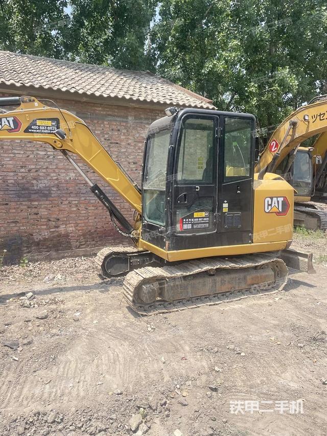 单侧履带整体（整机外观）