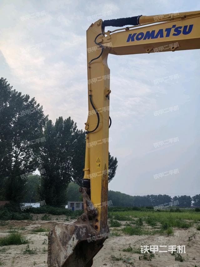 小臂整體左后（工作和回轉(zhuǎn)裝置）