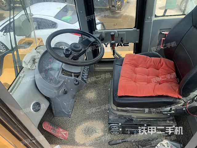 驾驶室工作台（整机外观及大件）