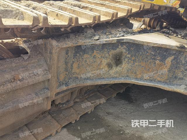 单侧履带整体（整机外观）