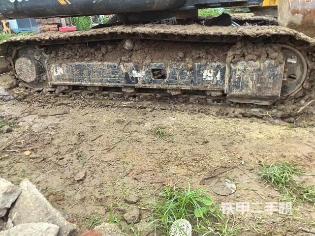 单侧履带整体（整机外观）