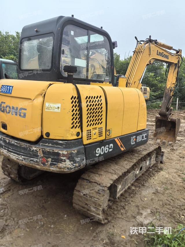 整机右后45°（整机外观）