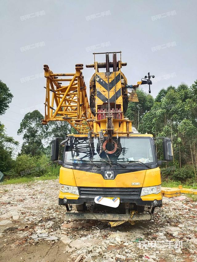 左后45度（汽車起重機(jī)外觀）