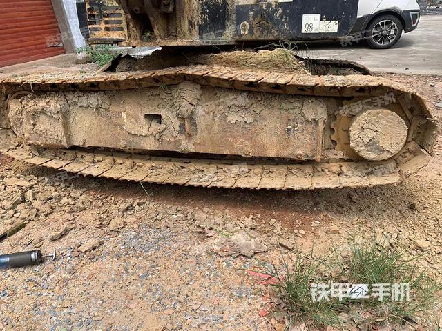 单侧履带整体（整机外观）