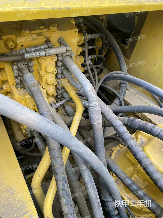 分配閥（上車部件）