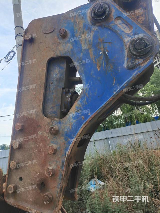 整机左侧（设备外观及核心部件）