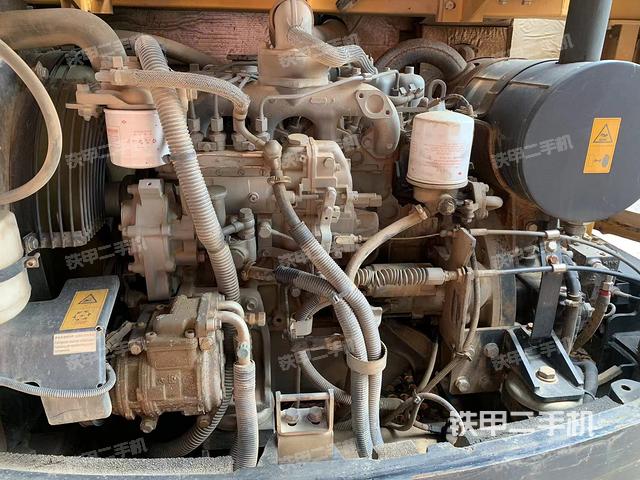 发动机整体俯视（整机外观）