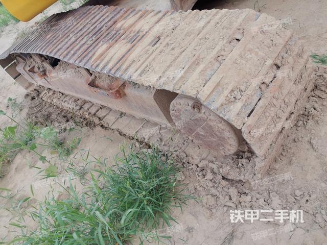 右側(cè)履帶整體（行走機(jī)構(gòu)）