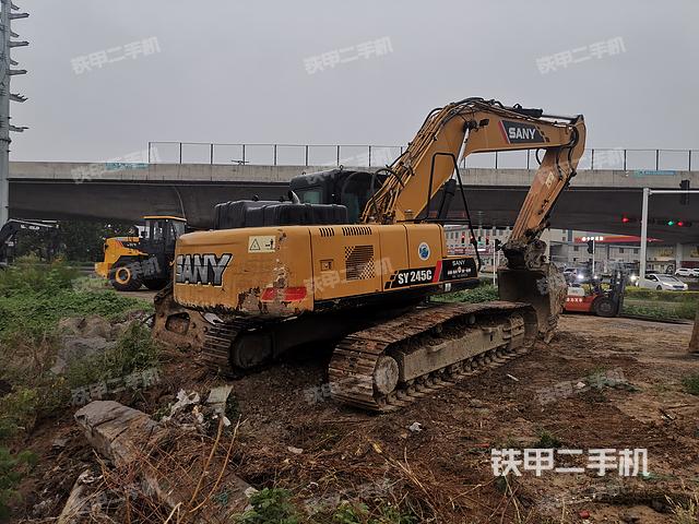 整机右后45°（整机外观）