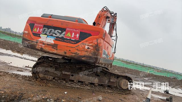 整机右后45°（整机外观）