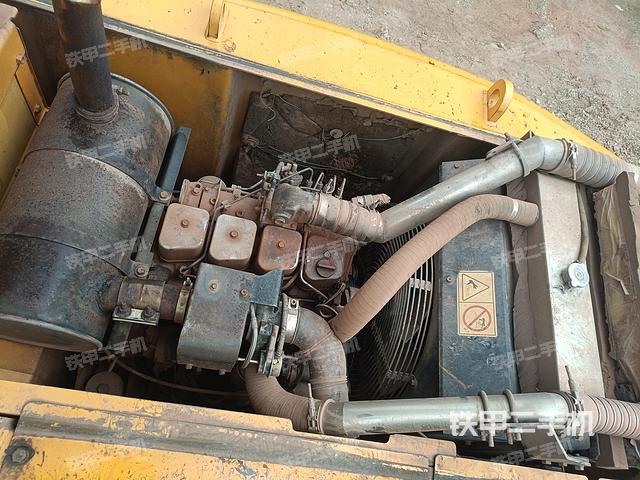 发动机整体俯视（整机外观）