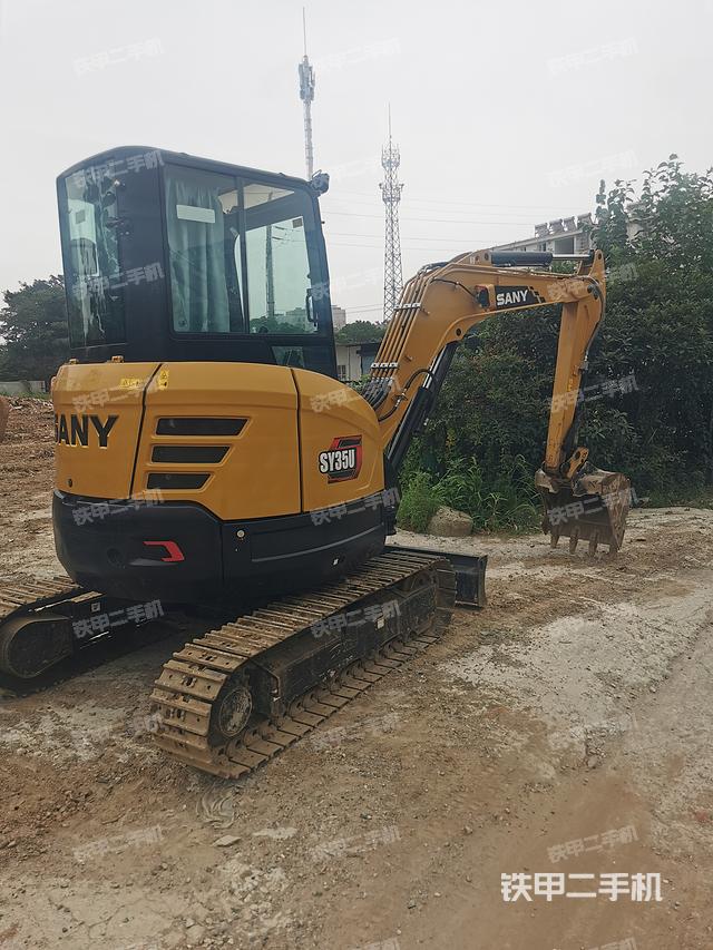 整机右后45°（整机外观）