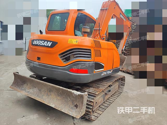 整机右后45°（整机外观）