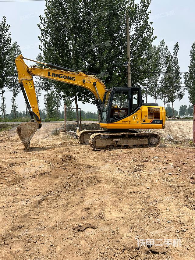 柳工CLG913E挖掘机