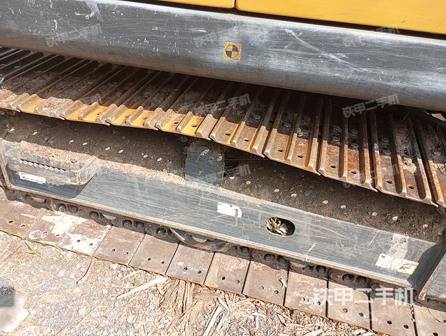 单侧履带整体（整机外观）