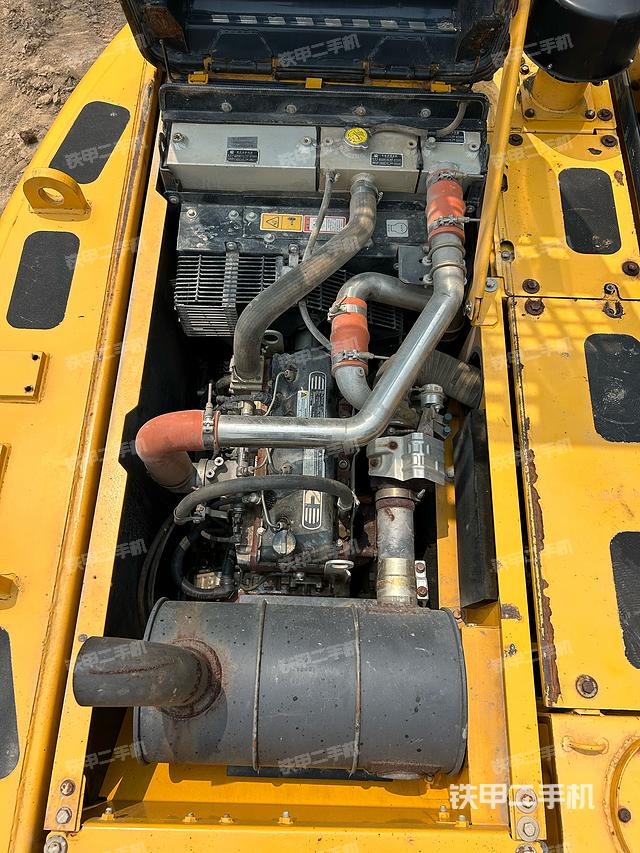 发动机整体俯视（整机外观）