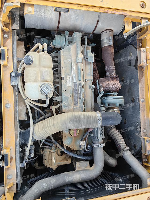 发动机整体俯视（整机外观）