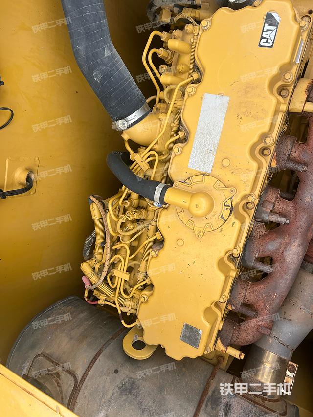 发动机整体俯视（整机外观）