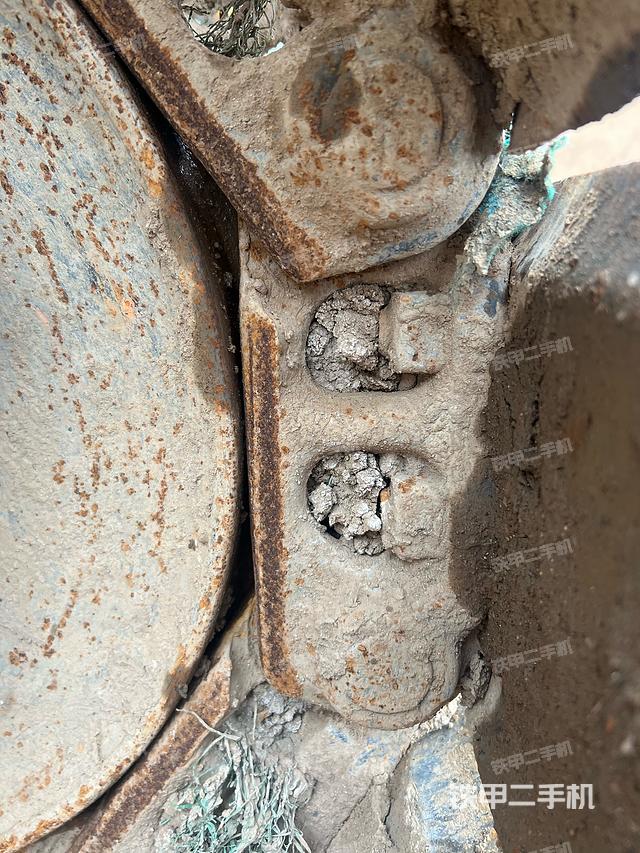 单侧履带整体（整机外观）