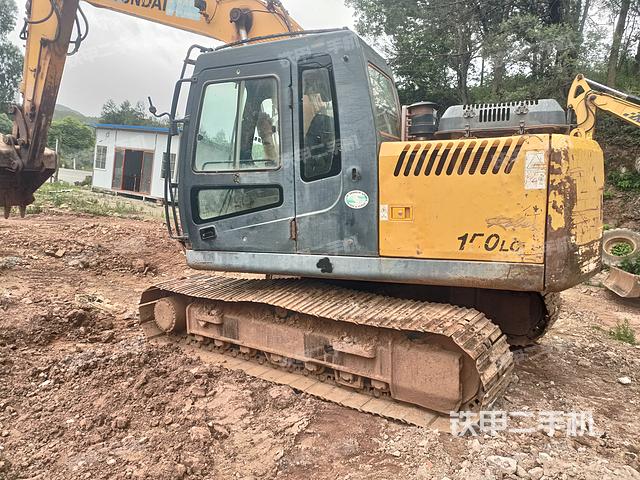 驾驶室整体（整机外观）