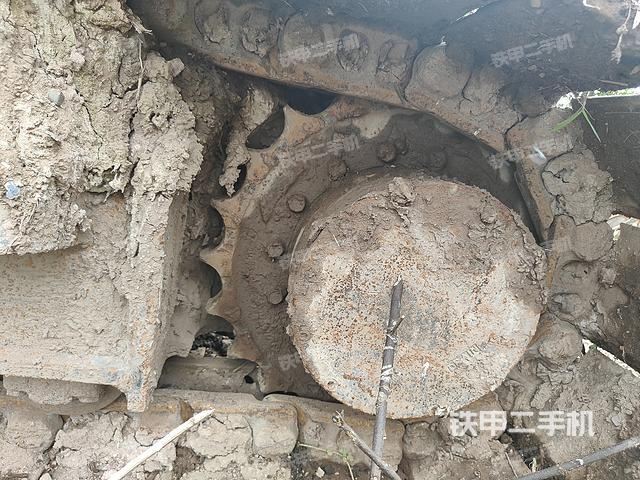 单侧履带整体（整机外观）