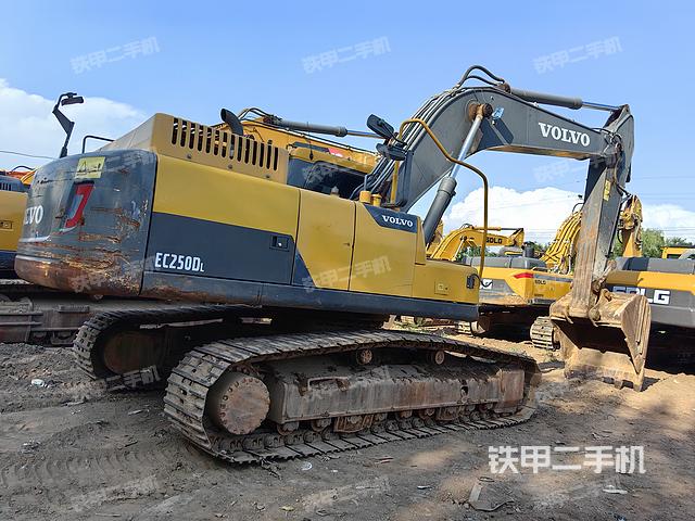 整机右后45°（整机外观）