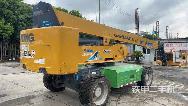 徐工GKS28E四驱高空作业机械的设备实拍-第2张实拍照片