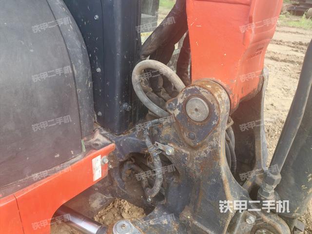大臂根部?斜(工作和回轉(zhuǎn)裝置) 大臂根部?斜(工作和回轉(zhuǎn)裝置)