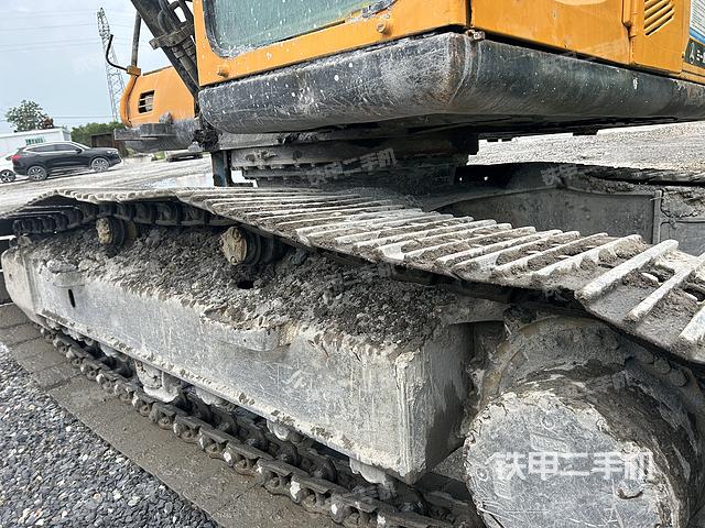 单侧履带整体（整机外观）