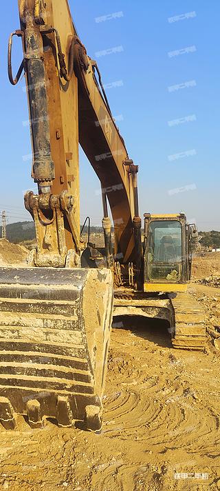 红河哈尼族彝族自治州出售 卡特彼勒 330D2L液压 挖掘机